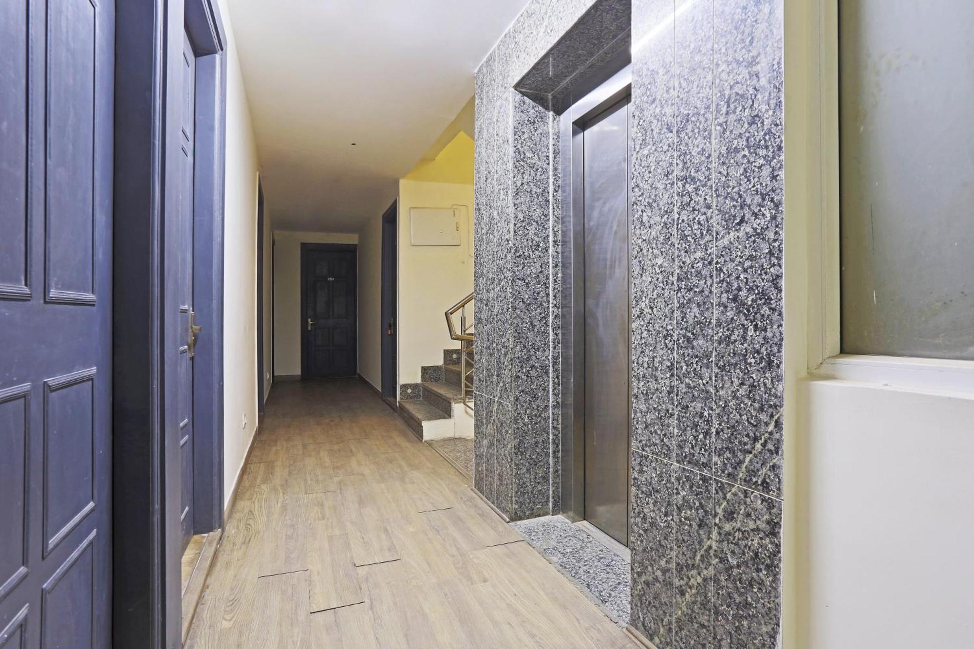 Hotel Twamev Residency Uttam Nagar Couple Friendly Deli Exterior foto